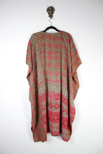Cargar imagen en el visor de la galería, Kantha Ishka Kaftan (16746)