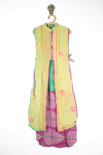 Load image into Gallery viewer, Kavi Kantha Vest XL (11738)