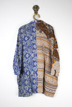 Load image into Gallery viewer, Kindred Spirit Coat (16004)