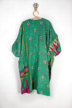 Load image into Gallery viewer, Kantha Ruana l/slv (4579)