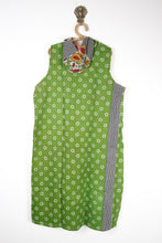 Load image into Gallery viewer, Mahuya Vest 2/3XL (12883)