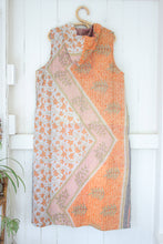 Load image into Gallery viewer, Mahuya Hooded Vest (3253)