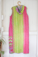 Load image into Gallery viewer, Mahuya Hooded Vest (3257)
