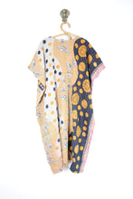 Load image into Gallery viewer, Mantra Kantha Tunic (8414)
