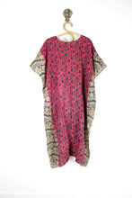 Load image into Gallery viewer, Mantra Kantha Tunic (8432)