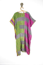 Load image into Gallery viewer, Mantra Kantha Tunic (8440)
