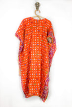 Load image into Gallery viewer, Mantra Kantha Tunic (4840)