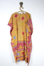 Load image into Gallery viewer, Mantra Kantha Tunic (13133)