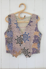 Load image into Gallery viewer, Moksha Reversible Kantha Vest L (3050)