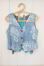 Load image into Gallery viewer, Moksha Reversible Kantha Vest S (3007)