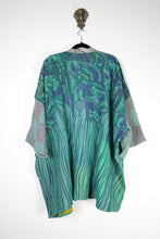 Load image into Gallery viewer, Nova Kantha Robe (16278)