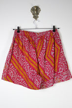 Charger l'image dans la galerie, Rosie Kantha Shorts L (17197)