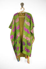Load image into Gallery viewer, Kantha Ruana (12101)