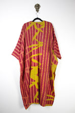 Load image into Gallery viewer, Kantha Ruana Long Sleeve (17560)