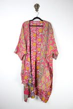 Load image into Gallery viewer, Kantha Ruana Long Sleeve (17566)