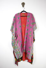 Load image into Gallery viewer, Kantha Ruana (17568)