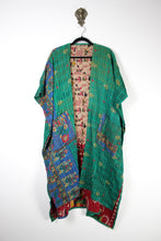 Load image into Gallery viewer, Kantha Ruana (17570)