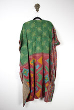 Load image into Gallery viewer, Kantha Ruana (17576)