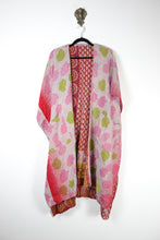 Load image into Gallery viewer, Kantha Ruana (17577)