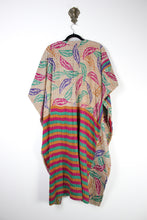 Load image into Gallery viewer, Kantha Ruana (17587)