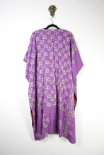 Load image into Gallery viewer, Kantha Ruana (17588)