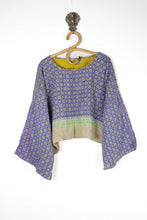 Load image into Gallery viewer, Saral Kantha Top (8108)