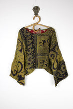 Load image into Gallery viewer, Saral Kantha Top (8112)