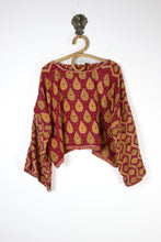 Load image into Gallery viewer, Saral Kantha Top (8124)