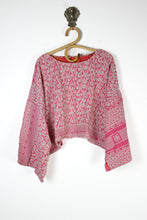 Load image into Gallery viewer, Saral Kantha Top (8128)
