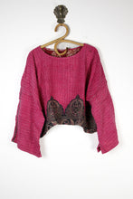 Load image into Gallery viewer, Saral Kantha Top (8131)