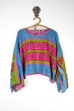 Load image into Gallery viewer, Saral Kantha Top (15741)