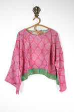 Load image into Gallery viewer, Saral Kantha Top (15752)
