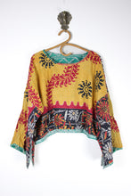 Load image into Gallery viewer, Saral Kantha Top (15776)