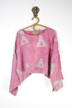 Load image into Gallery viewer, Saral Kantha Top (15805)