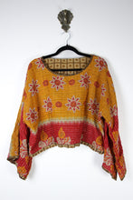 Load image into Gallery viewer, Saral Kantha Top (16806)