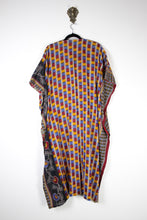 Load image into Gallery viewer, Sari Ruana (16970)