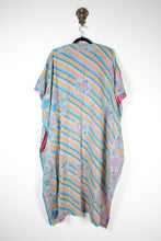 Load image into Gallery viewer, Sari Ruana (17009)