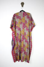 Load image into Gallery viewer, Sari Ruana (17012)