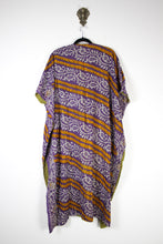 Load image into Gallery viewer, Sari Ruana (17015)