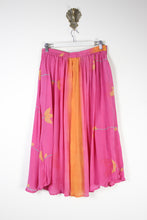 Load image into Gallery viewer, Sarita Silk Skirt XL (6562)