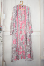 Load image into Gallery viewer, Devi Silk Robe (3378)