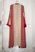 Load image into Gallery viewer, Devi Silk Robe (3386)