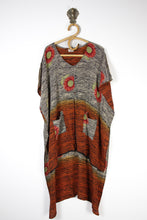 Cargar imagen en el visor de la galería, Mantra Silk Tunic (15249)