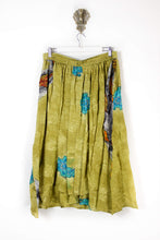 Load image into Gallery viewer, Sarita Silk Skirt 2XL (6586)