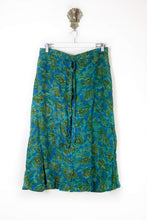 Load image into Gallery viewer, Sarita Silk Skirt 2XL (6588)