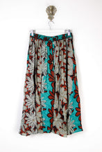 Load image into Gallery viewer, Sarita Silk Skirt M (6531)