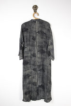 Load image into Gallery viewer, Jasmine Silk Shirtdress M (13650)