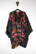 Carica l'immagine nel visualizzatore di Gallery, Sukha Hooded Kantha Tunic (16899)