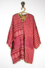 Load image into Gallery viewer, Sukha Kantha Tunic (12060)