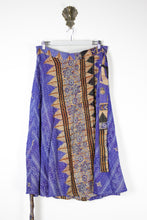 Charger l&#39;image dans la galerie, Sundar Kantha Skirt 2XL (13626)